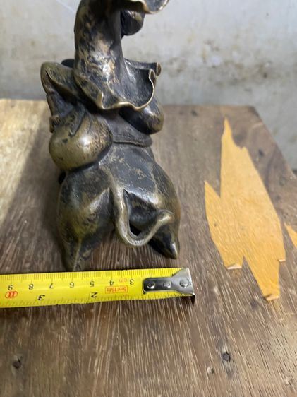 รูปปั้นคนขี่อูฐ ทองเหลือง รูปที่ 8