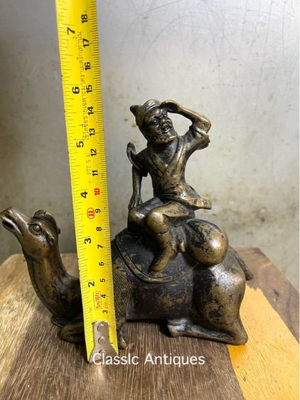 รูปปั้นคนขี่อูฐ ทองเหลือง รูปที่ 6