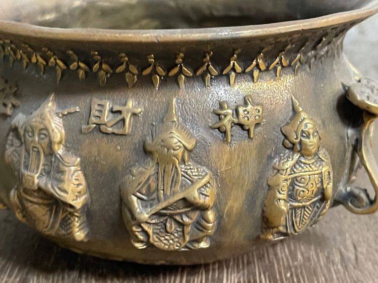 กระถาง ทองเหลืองสะสม A17 รูปที่ 8