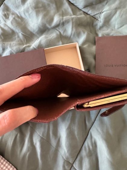 กระเป๋าตังค์ Louis Vuitton รูปที่ 4