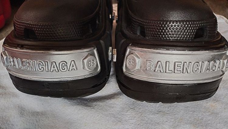 Balenciaga x Crocs Hardcrocs Sandal รูปที่ 9