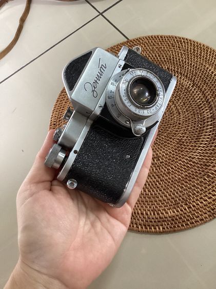 Vintage Soviet camera Zenit USSR SLR  ตีโชว์นะคะ สภาพสมบูรณ์ พร้อมกล่องหนังเดิมๆ รูปที่ 4