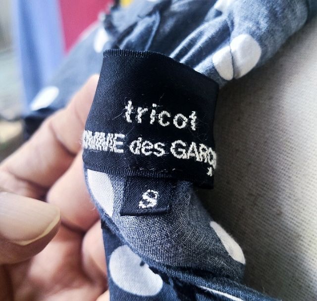 เสื้อสตรี Commes des Garçon Tricot มือสองของแท้ รูปที่ 13