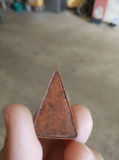 พระเนื้อดิน(พระพิมพ์พระนางพญาหลังเรียบสีดำแดงเข้ม(130215)(ไม่ทราบพระเกจิที่สร้าง))พระบ้านพระเครื่องรางของมงคล รูปที่ 8