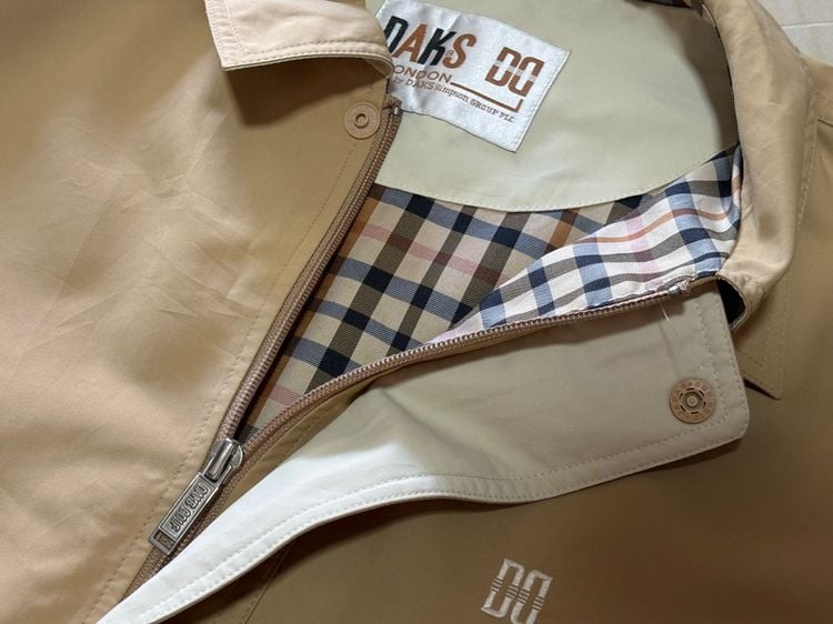 เสื้อแจ็คเก็ต DAKS มีซิป มือสอง แท้ นอก สวยใหม่ สะอาดมากค่ะ  Jacket DAKS Zip  สวยๆ ใหม่เลยค่ะ Size M นอก รูปที่ 7