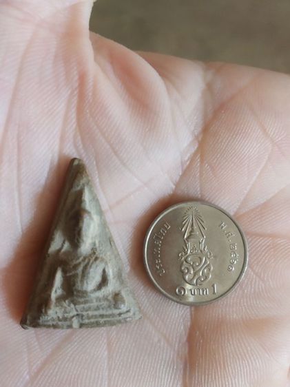 พระเนื้อดินผสมผง(พระพิมพ์พระนางพญาหลังเรียบ(สีน้ำตาลเข้ม)(240204)(ไม่ทราบพระเกจิที่สร้าง))พระบ้านพระเครื่องรางของมงคล รูปที่ 8