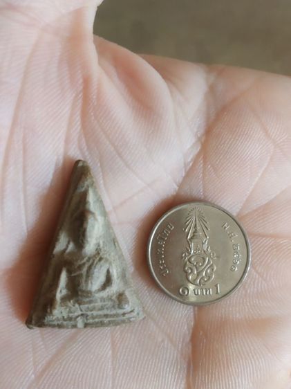 พระเนื้อดินผสมผง(พระพิมพ์พระนางพญาหลังเรียบ(สีน้ำตาลเข้ม)(240204)(ไม่ทราบพระเกจิที่สร้าง))พระบ้านพระเครื่องรางของมงคล รูปที่ 7