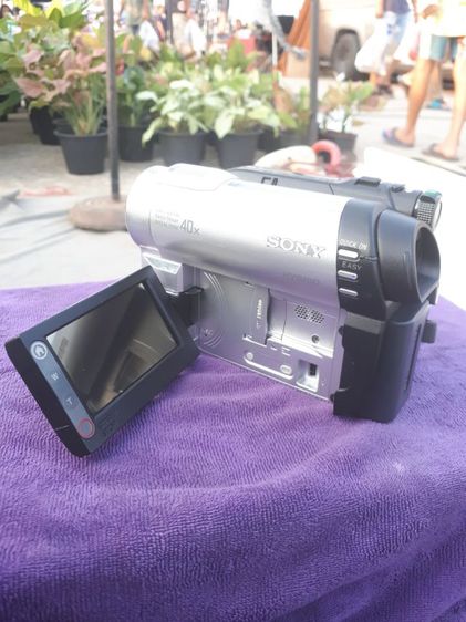 ขายกล้องดิจิตอล ยี่ฮ้อ.โซนี่ รุ่น.handycam สภาพสวยใช้งานได้ปกติ ความใหม่เทียบมือหนึ่งได้เลยคับ(แบตเสื่อม) รูปที่ 6