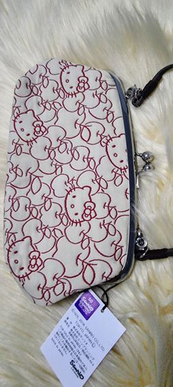 กระเป๋าถือหิ้วแบรนด์Hello Kitty Sanrio แท้ รูปที่ 6