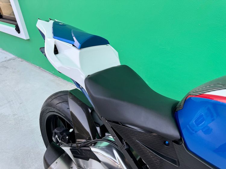 BMW S1000RR TRICOLOR 2014 รูปที่ 6