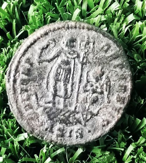 เหรียญโรมันสมัยโบราณ เนื้อสำริด รูปที่ 2
