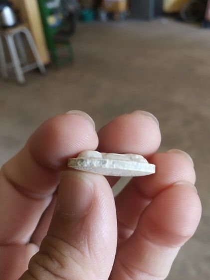 พระเนื้อผง(พระปิดตาเนื้อผง(พระเกจิ)พระหลวงพ่อแดง(วัดอินทารามวรวิหาร)(จังหวัดสมุทรสงคราม))พระบ้านพระเครื่องรางของมงคล รูปที่ 15