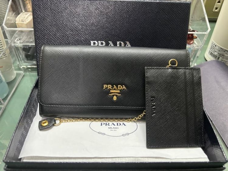 Prada Wallet Black มือสอง รูปที่ 1