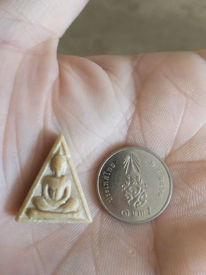 พระเนื้อผงน้ำมัน(พระพิมพ์พระสมเด็จ(พิมพ์นางพญาพิมพ์เล็ก)(พระหลวงพ่อกัน)(วัดบางกุ้ง)(จังหวัดสุพรรณบุรี))พระบ้านพระเครื่องรางของมงคล รูปที่ 7