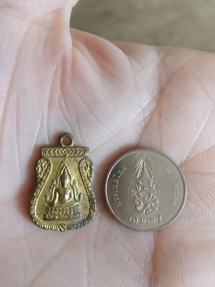 พระเหรียญเนื้อกะไหล่ทองพิมพ์ใบเสมา(พระพุทธชินราชใบเสมาหลังนางกวัก(พระเกจิ)(หลวงพ่อจงวัดหน้าต่างนอก)(พระนครศรีอยุธยาปี2500)พระเครื่องของมงคล รูปที่ 8