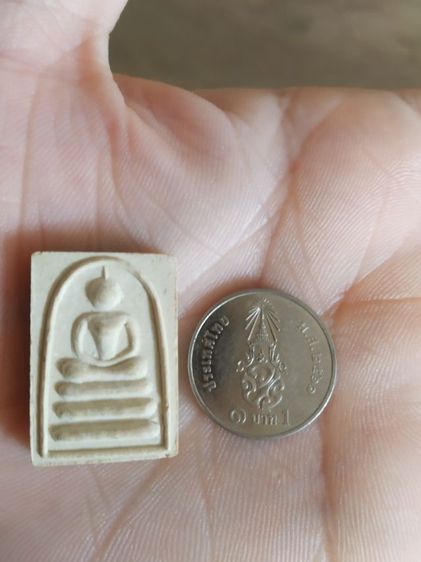 พระเนื้อผงผสมว่าน(พระสมเด็จพิมพ์คะแนนพระหลวงพ่อแพ(พระเกจิ)(วัดพิกุลทอง)(จังหวัดสิงห์บุรี))พระบ้านพระเครื่องรางของมงคล รูปที่ 4