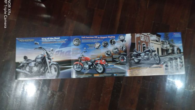 โบว์​ชัวร์​รถ​มอเตอร์​ไซค์​ฮอนด้า​แฟน​ทอม​ รูปที่ 9