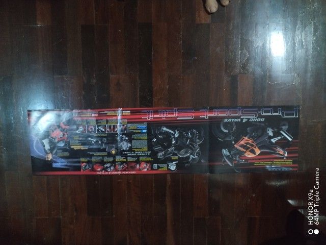 โบ​รชัวร์​รถ​จักรยาน​ยนต์​ฮอนด้า​CBR​150R​ รูปที่ 5