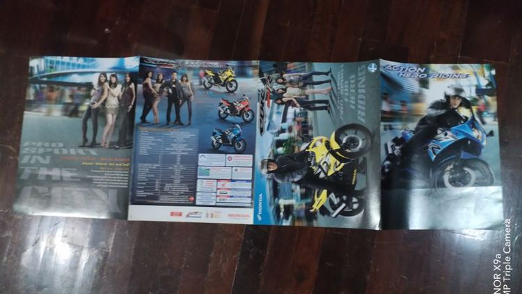 โบรชัวร์​รถ​จักรยาน​ยนต์​ HONDA​ CBR 150R รูปที่ 12