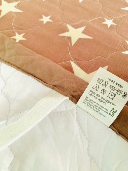 ผ้าปูรองนอน (แบบบาง) ขนาด 5ฟุต สีน้ำตาลลายดาว (สภาพใหม่) มือสองสภาพดี สินค้าญี่ปุ่น-เกาหลีแท้ รูปที่ 10