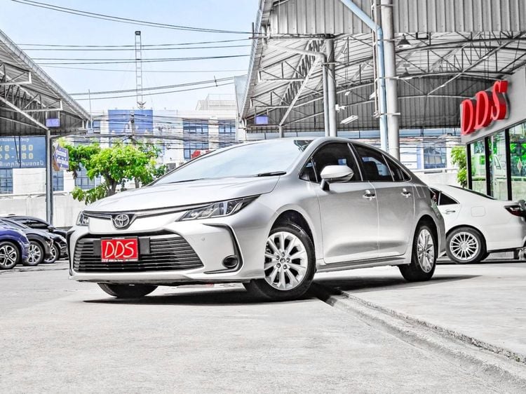 Toyota Altis 1.6 G ปี 2020 รถมือเดียว โฉมใหม่ สภาพสวยมาก ไม่เคยติดแก๊สมาก่อน วิ่งมา 120,000 กม. 