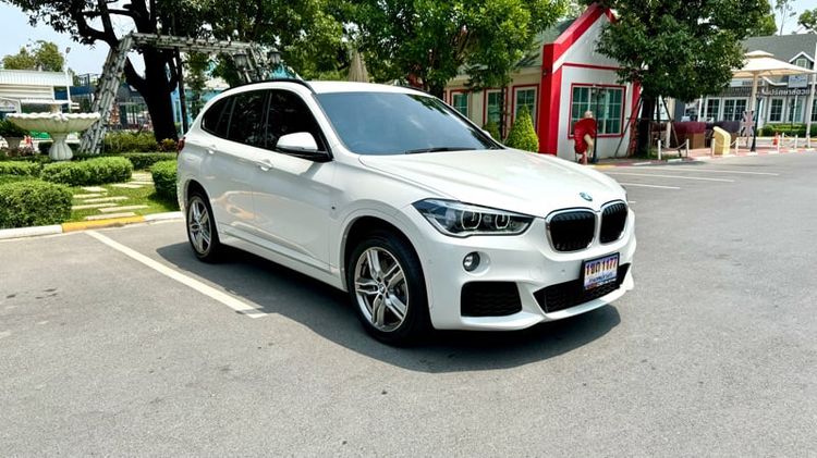 BMW X1 2020 2.0 sDrive20d M Sport Utility-car ดีเซล ไม่ติดแก๊ส เกียร์อัตโนมัติ ขาว