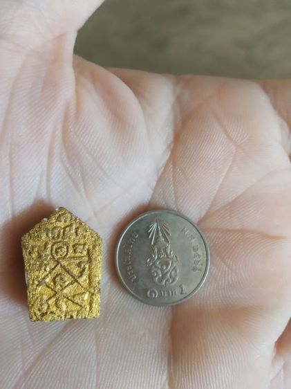 พระเนื้อผงผสมว่านพิมพ์เล็ก(พระพิมพ์พระขุนแผนพราย(มีพิมพ์ลายออกสีทอง)(ไม่รู้ที่มา)(ไม่ทราบพระเกจิที่สร้าง))พระบ้านพระเครื่องรางของมงคล รูปที่ 9