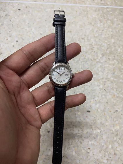 นาฬิกายี่ห้อ CASIO  sheen  ของแท้มือสอง  สแตนเลสสายเปลี่ยนใหม่  700฿ รูปที่ 5
