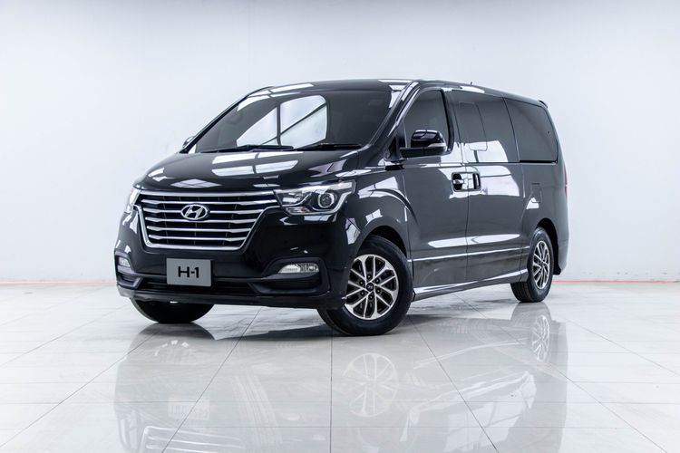 Hyundai H-1  2019 2.5 Elite Plus Utility-car ดีเซล ไม่ติดแก๊ส เกียร์อัตโนมัติ ดำ รูปที่ 4