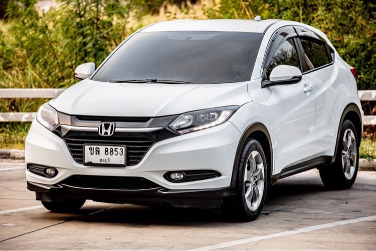 Honda HR-V 2016 1.8 E Sedan เบนซิน ไม่ติดแก๊ส เกียร์อัตโนมัติ ขาว