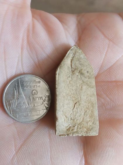 พระเนื้อผงพุทธคุณ(พระร่วงโรจน์ฤทธิ์(ในซุ้มเรือนแก้ว)หลังเรียบ(ไม่ค่อยสวยขอคนที่รับได้)(ไม่ทราบพระเกจิที่สร้าง))พระบ้านพระเครื่องรางของมงคล รูปที่ 9