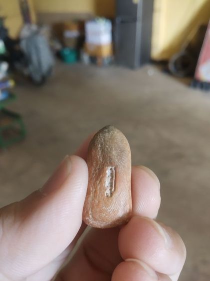 พระเนื้อดินพิมพ์เล็ก(พระยืนปางประทานพร(เจ้าคุณใหญ่)(ผสมผงเก่าแม่ชีบุญเรือน)วัดอาวุธวิกสิตาราม(จังหวัดกรุงเทพฯปี2514))พระเครื่องรางของมงคล รูปที่ 7