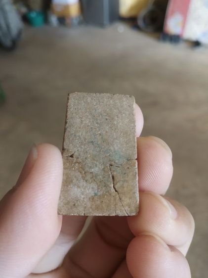 พระเนื้อว่านผสมผง(พระสมเด็จเกศไชโยหลังเรียบเนื้อออกสีน้ำตาล(พระชำรุดหรือพระซ่อมขอคนที่รับได้)ไม่ทราบเกจิ(270303))พระบ้านพระเครื่องรางของมงคล รูปที่ 9