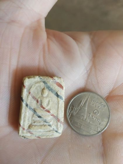 พระเนื้อผงน้ำมันสายรุ้ง(พระสมเด็จสายรุ้งพิมพ์กลางหลังยันต์พระเจ้าห้าพระองค์(270304)(ไม่ทราบพระเกจิที่สร้าง))พระบ้านพระเครื่องรางของมงคล รูปที่ 9