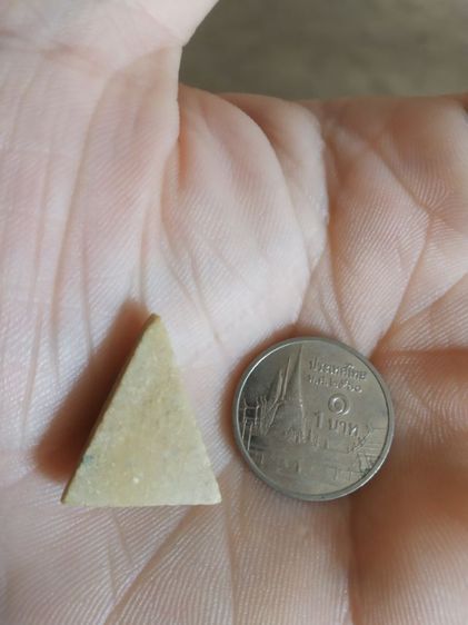 พระเนื้อผงน้ำมันพิมพ์เล็ก(พระพิมพ์พระนางพญาพิมพ์เล็กหลังเรียบ(รูปทรงพิมพ์พระสมเด็จ)(270307)(ไม่ทราบพระเกจิที่สร้าง))พระเครื่องรางของมงคล รูปที่ 6