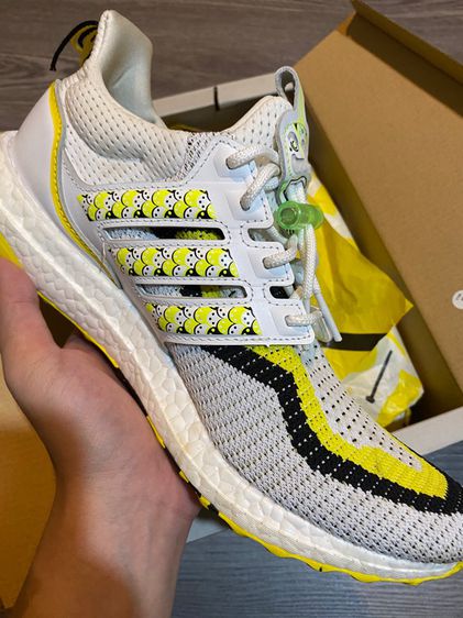 adidas ultraboost DNA Lion Dance (limited edition) รูปที่ 6