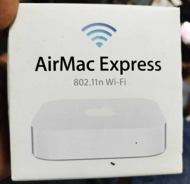 อุปกรณ์เครือข่าย AirMac Express 802.11n wifi มือสองสภาพดี