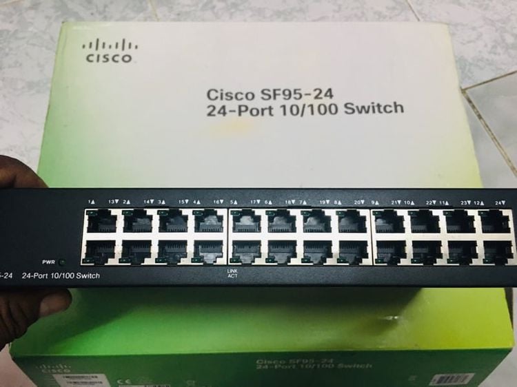 อุปกรณ์เครือข่าย CiscoSF95 24พอร์ท สินค้าใหม่เก่าเก็บลูกค้าเปลี่ยนรุ่นขายราคาพิเศษ