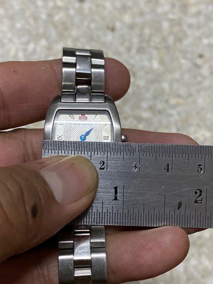 นาฬิกายี่ห้อ SWISS HERITAGE  ควอทซ์ สวิส แท้มือสอง เลดี้ สแตนเลสสายยาว 16 เซนติเมตร  1700฿ รูปที่ 6