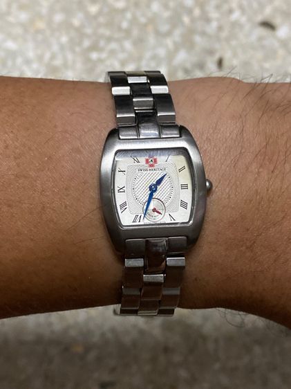 นาฬิกายี่ห้อ SWISS HERITAGE  ควอทซ์ สวิส แท้มือสอง เลดี้ สแตนเลสสายยาว 16 เซนติเมตร  1700฿ รูปที่ 8