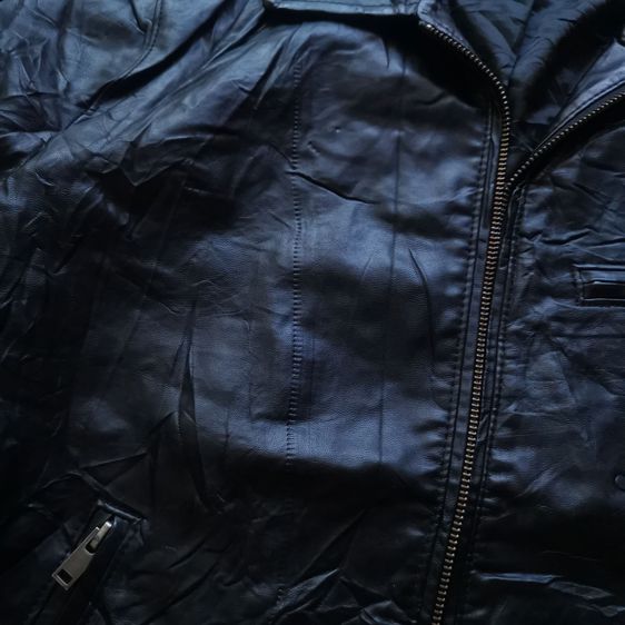 Uniqlo Black Zipper Jacket รอบอก 43” รูปที่ 8