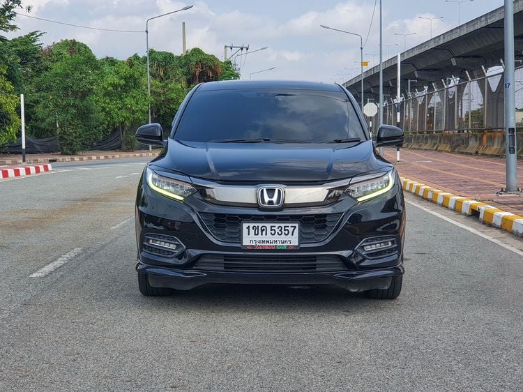 Honda HR-V 2020 1.8 RS Utility-car เบนซิน ไม่ติดแก๊ส เกียร์อัตโนมัติ ดำ รูปที่ 2