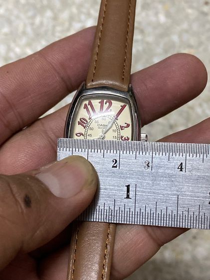 นาฬิกายี่ห้อ CASIO  ควอทซ์  ของแท้มือสอง  เรือนยังสวย สายเปลี่ยนใหม่ 350฿ รูปที่ 6