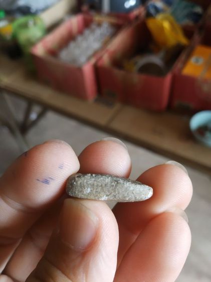 พระเนื้อดินพิมพ์เล็ก(พระพิมพ์พระปางเปิดโลกหลังเรียบเนื้อออกสีดำ(ไม่ทราบกรุ)(ไม่ทราบพระเกจิที่สร้าง)(280373))พระบ้านพระเครื่องรางของมงคล รูปที่ 14