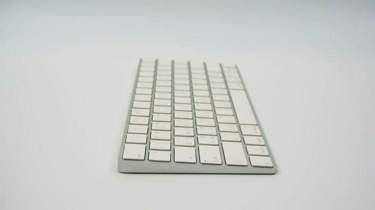 Apple Magic Keyboard A1644  สาภพดีมากมาพร้อมกล่อง ราคาประหยัดมาก ไร้ตำหนิ- ID24030082 รูปที่ 6