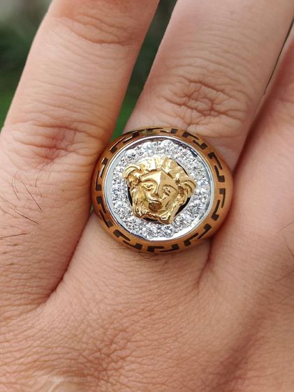 แหวนทองเคนอก VERSACE Medusa Diamond 9k 375  รูปที่ 10