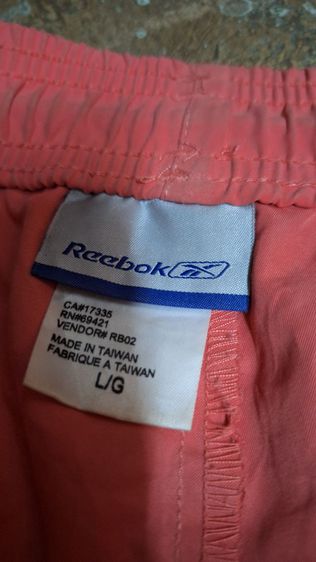 กางเกงขาสั้นผ้าร่ม Reebok แท้ๆ สีชมพู เอว 30- 40 นิ้ว มือสองสภาพดี รูปที่ 3