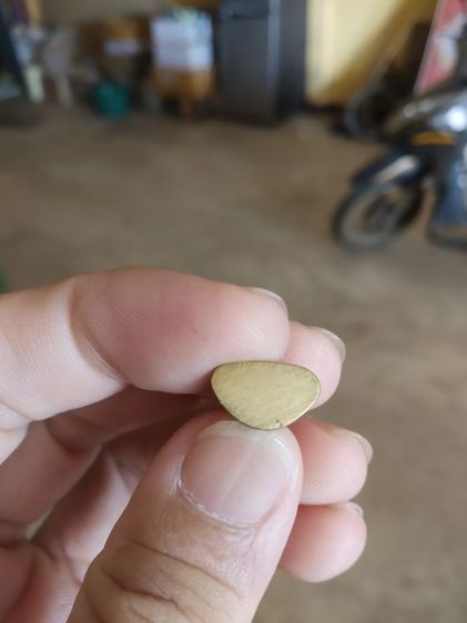 พระเนื้อทองเหลืองพิมพ์เล็ก(พระรูปหล่อพระมหาเศรษฐีนวโกฏิ(ไม่รู้อายุ)(ไม่ทราบพระเกจิที่สร้าง))พระบ้านพระเครื่องรางของมงคล รูปที่ 18