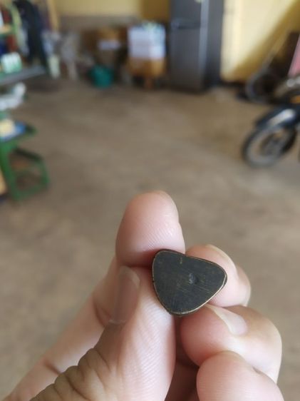 พระเนื้อทองเหลืองพิมพ์เล็ก(พระรูปหล่อพระหลวงพ่อเยี่ยมวัดเขาโพธิ์ทอง(จังหวัดชลบุรี)(ไม่มีกริ่ง))พระบ้านพระเครื่องรางของมงคล รูปที่ 11