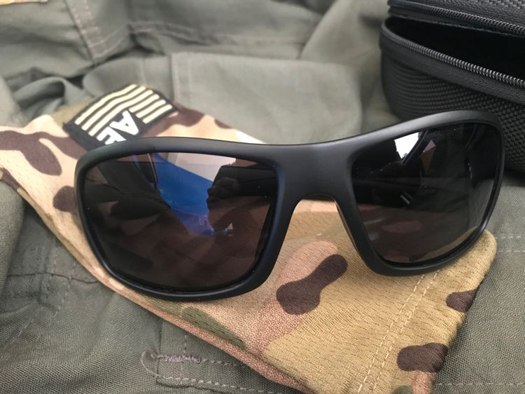 แว่นกันแดด  รูปที่ 6